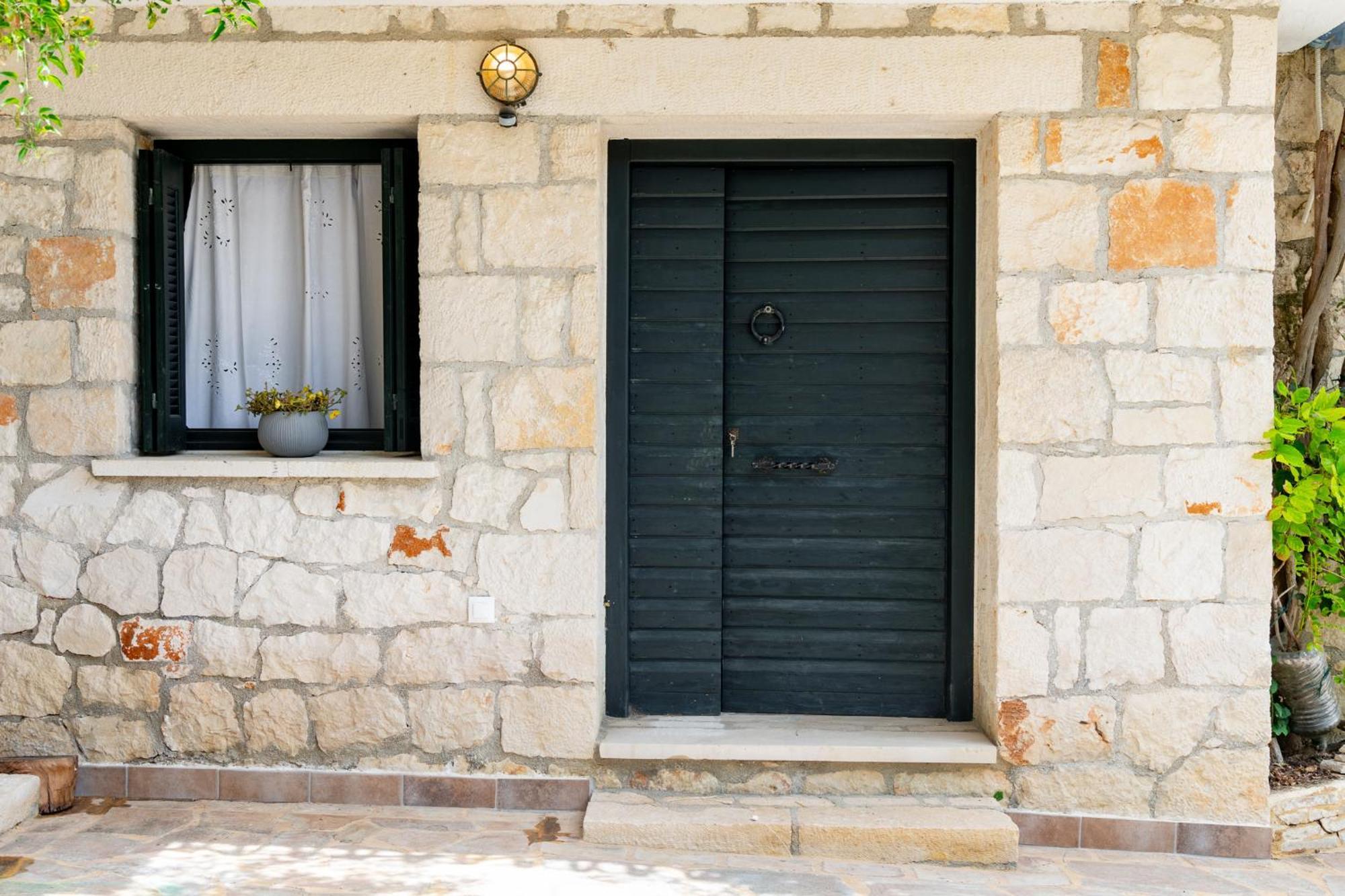 Orama Stone Apartments - Authentic Hospitality In A Historical Location, By Zantewize 外观 照片